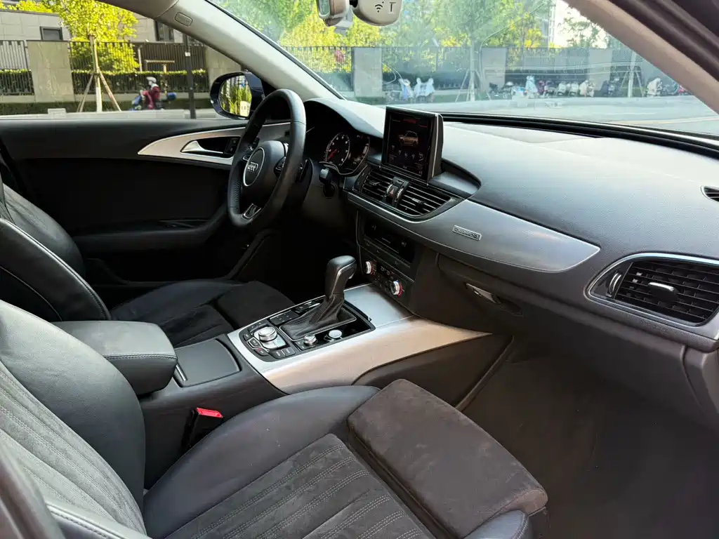 Audi A6 (Import) — фото 9