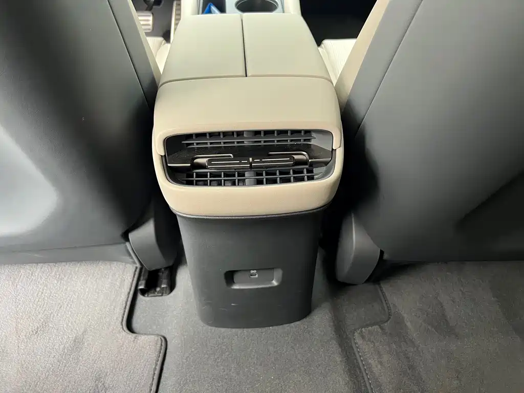 Audi E5 Sportback — фото 9
