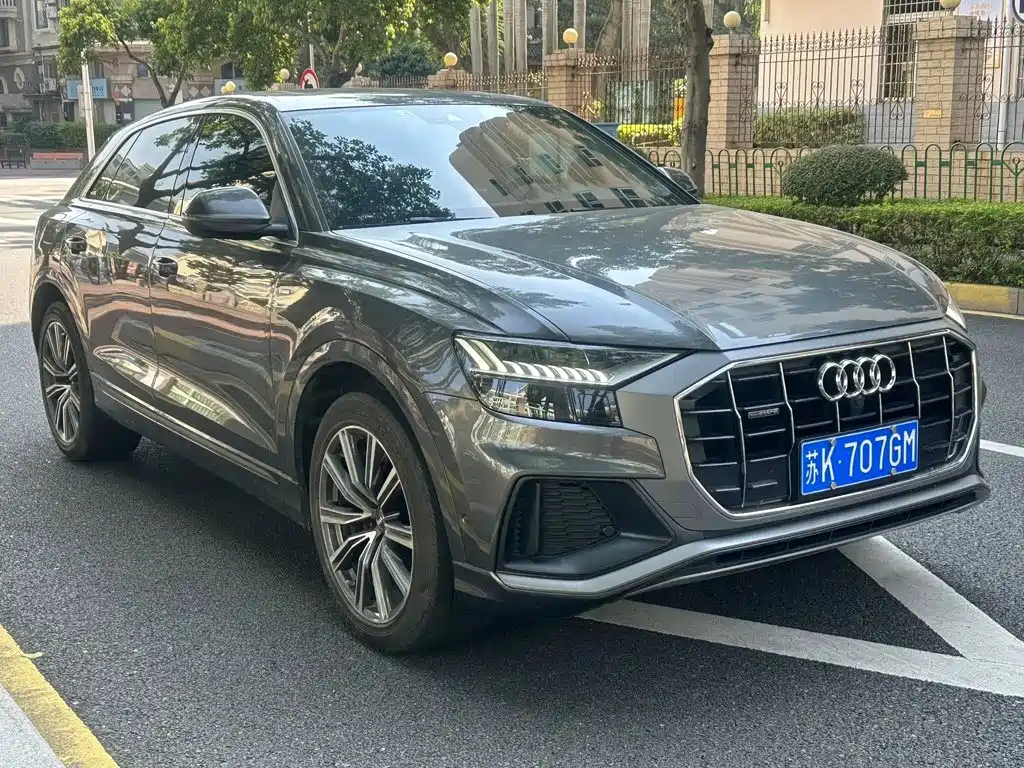 Audi Q8 — фото 3