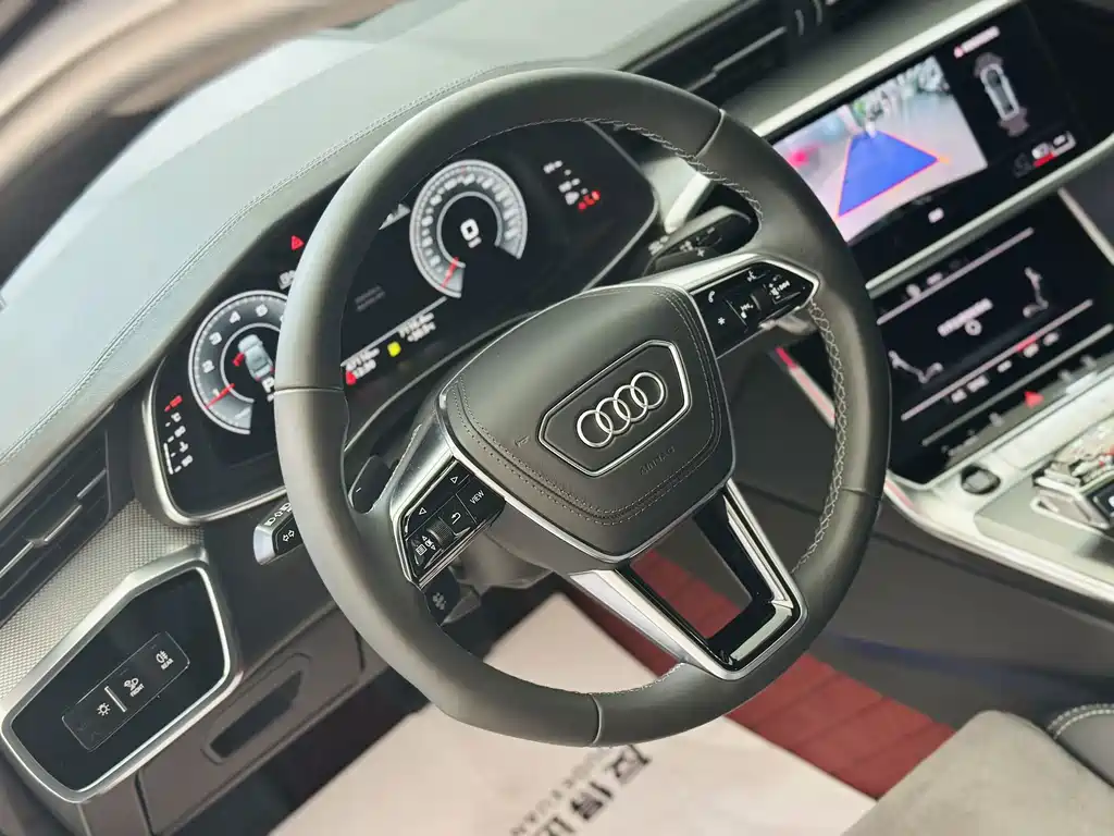 Audi A6L — фото 10