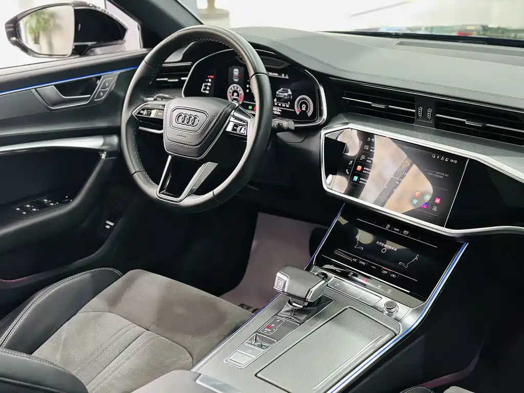 Audi A6L — фото 7
