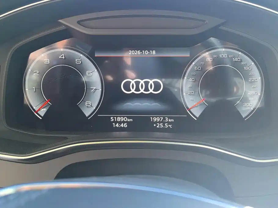 Audi A6L — фото 14