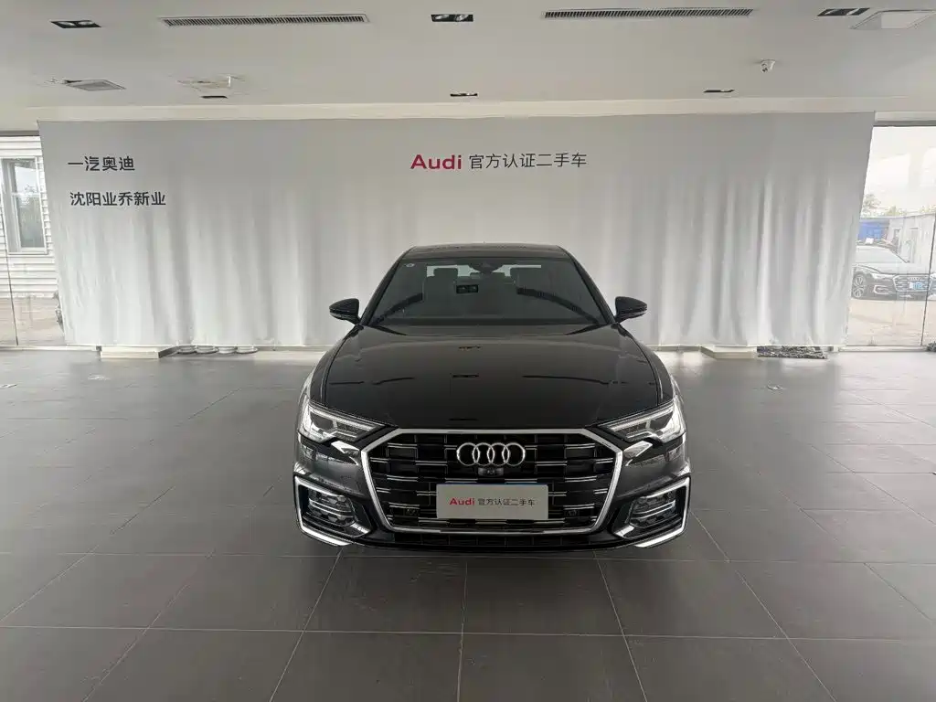 Audi A6L — фото 2