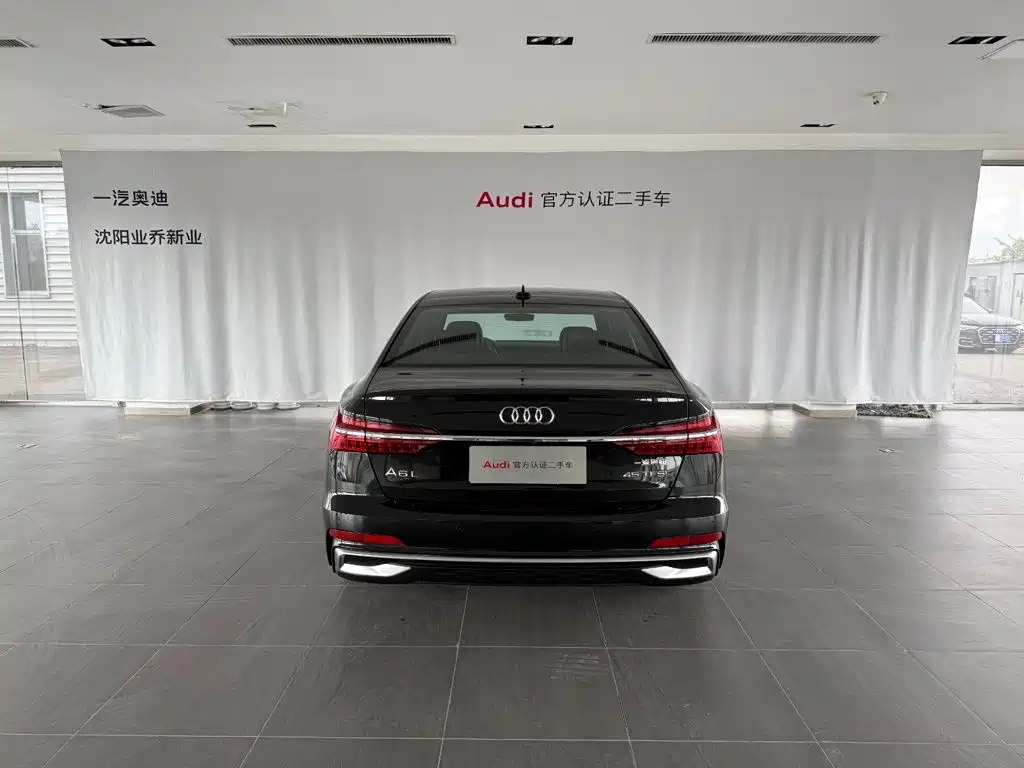 Audi A6L — фото 5