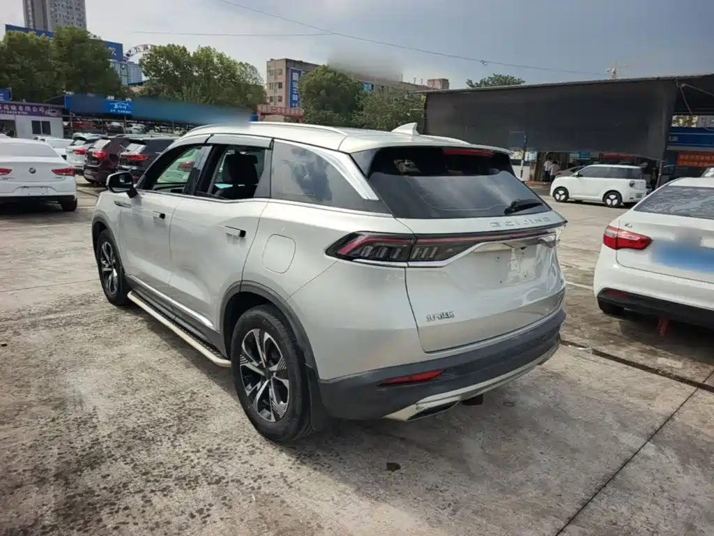 BAIC X7 — фото 4