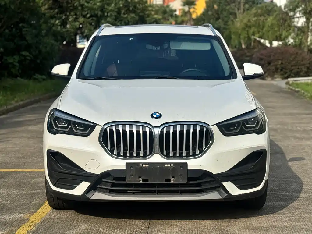 BMW X1 — фото 2