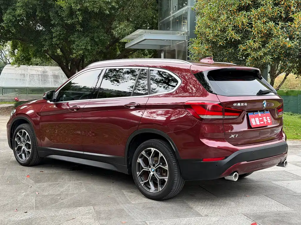 BMW X1 — фото 25