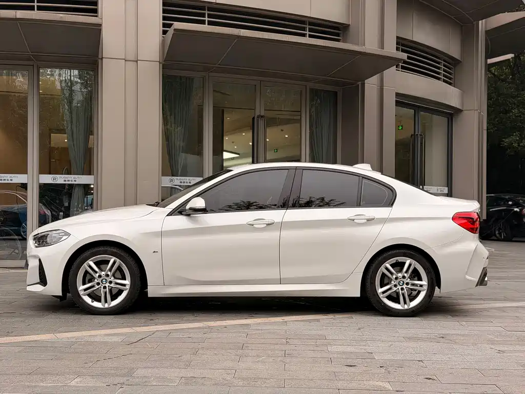 BMW 1 Series — фото 2
