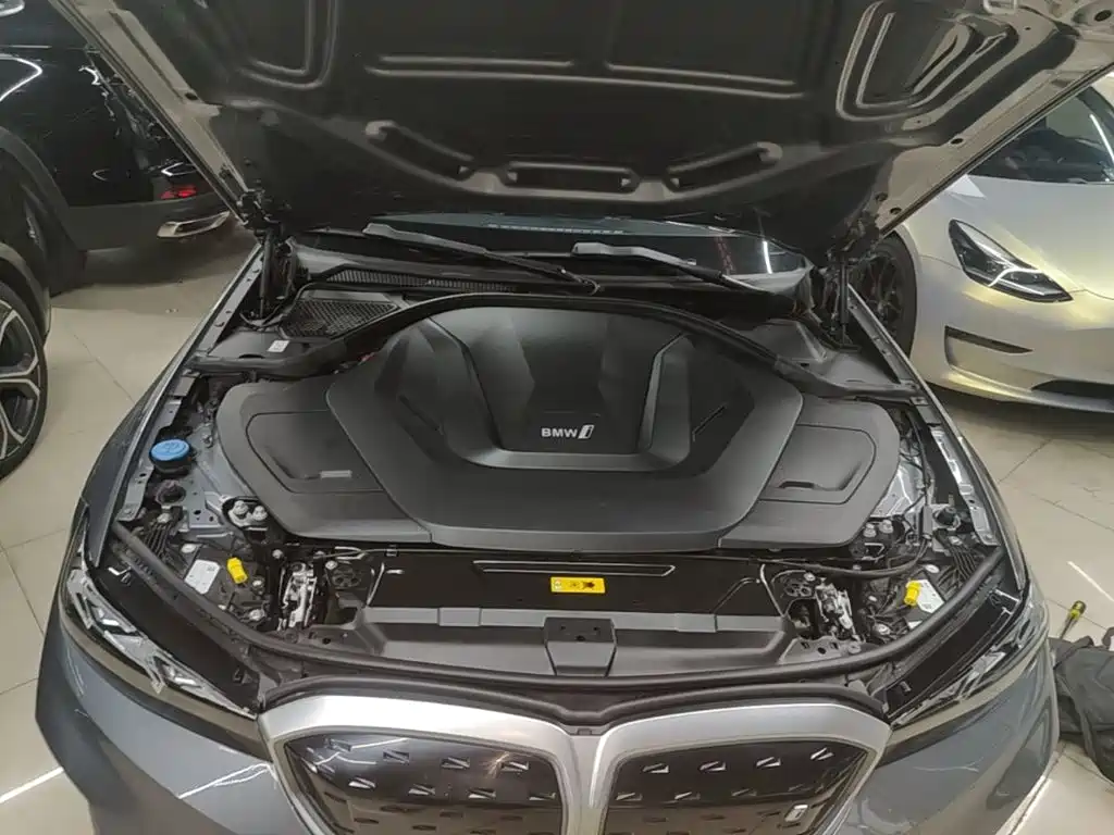 BMW i3 — фото 19