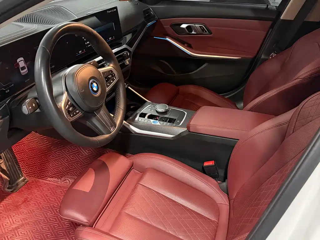 BMW i3 — фото 8