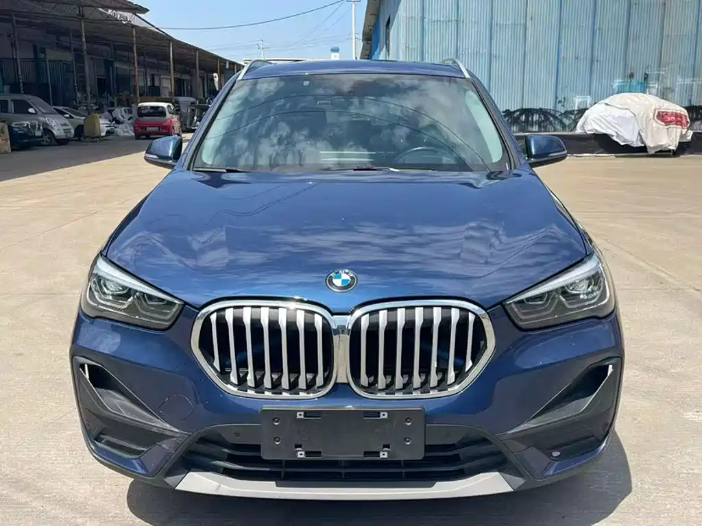 BMW X1 — фото 2
