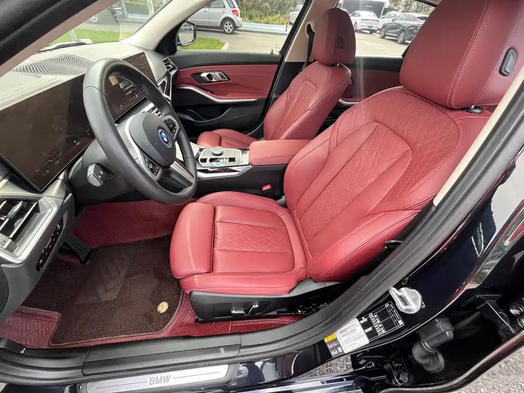 BMW i3 — фото 11
