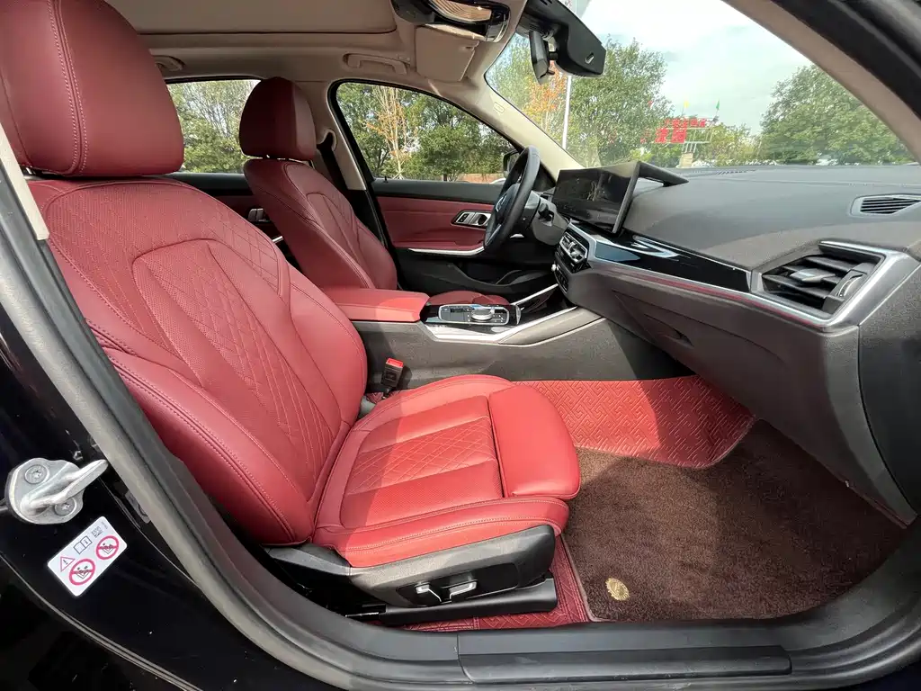 BMW i3 — фото 14