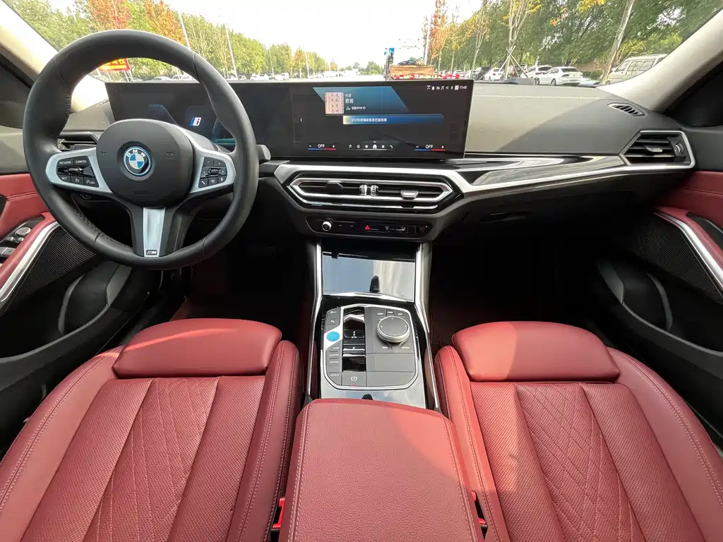 BMW i3 — фото 8