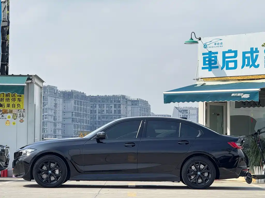 BMW i3 — фото 3