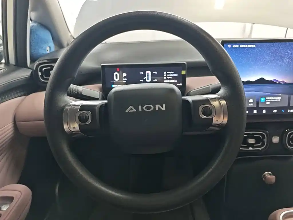 Aion AION UT — фото 11