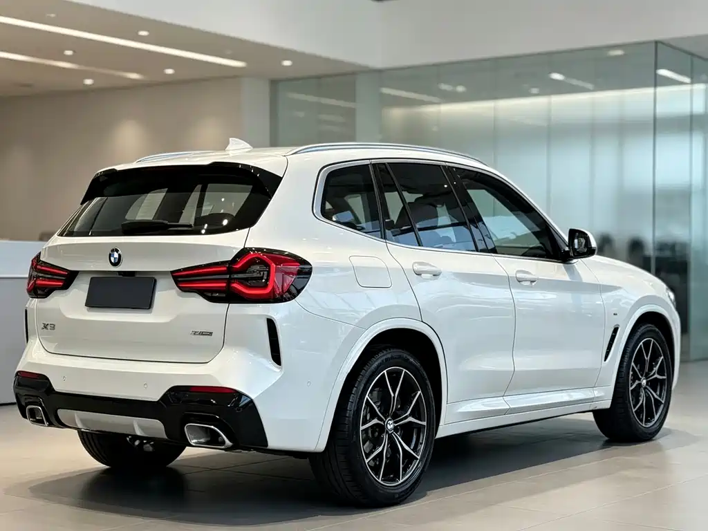 BMW X3 — фото 4