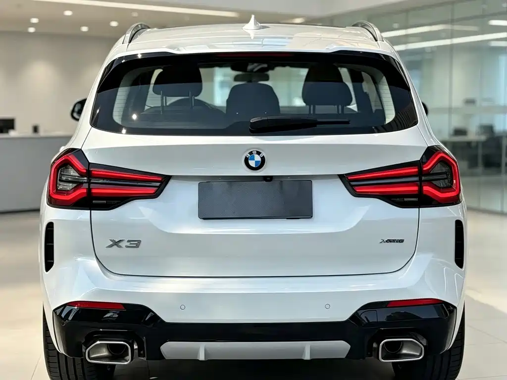 BMW X3 — фото 5