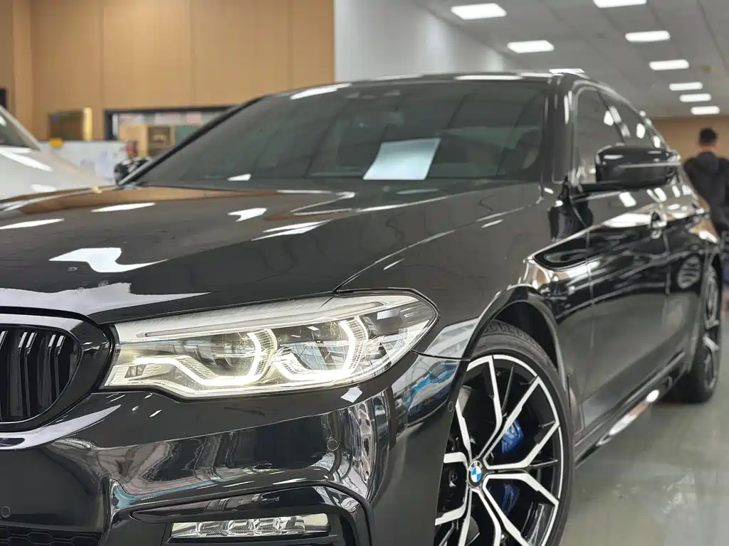 BMW 5 Series (Import) — фото 3