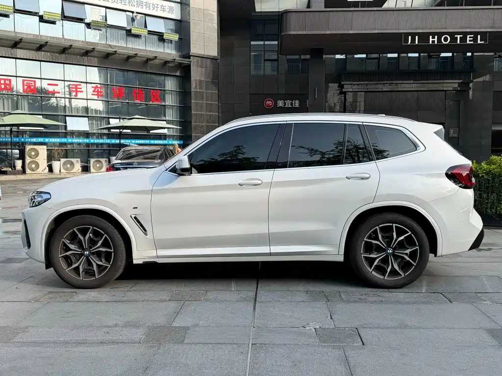 BMW X3 — фото 3