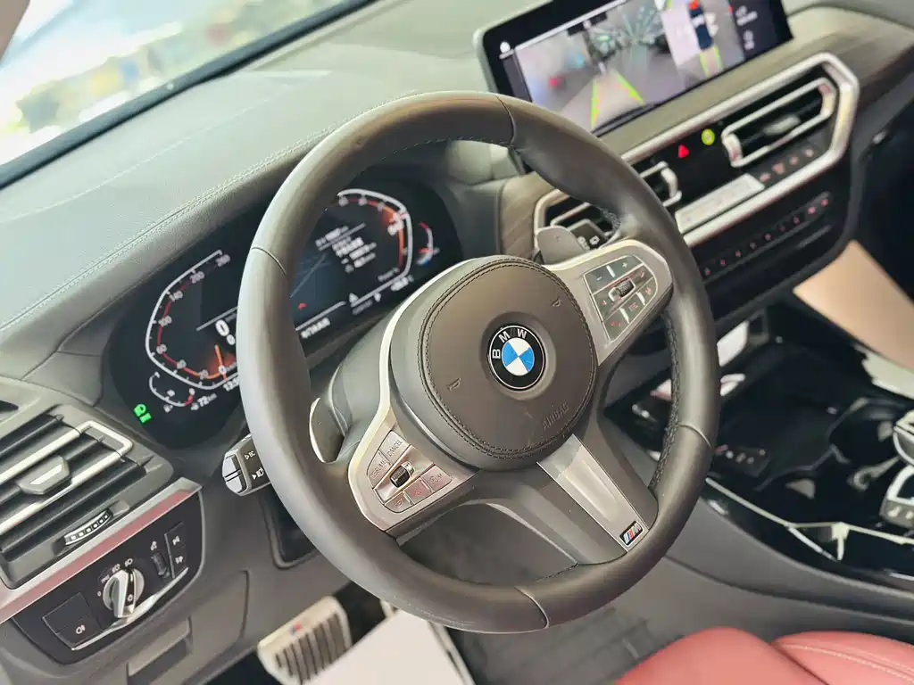 BMW X3 — фото 10