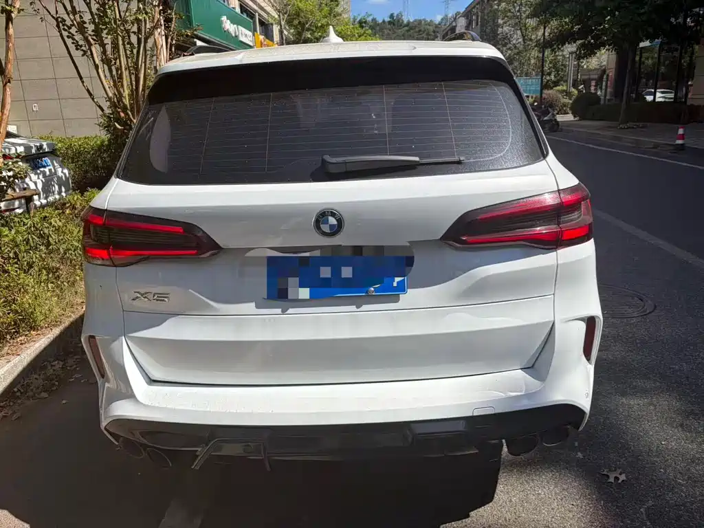 BMW X5 (Import) — фото 3