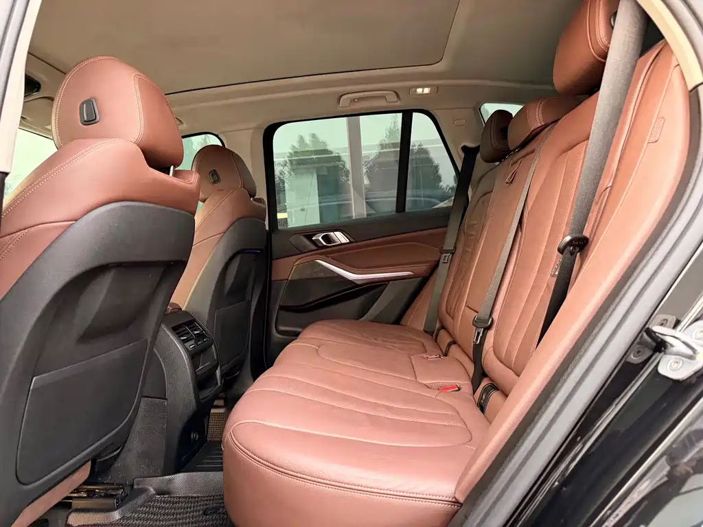 BMW X5 (Import) — фото 19