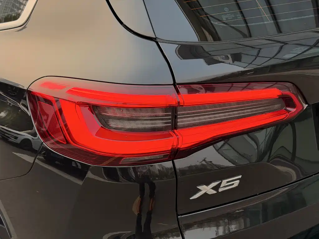 BMW X5 (Import) — фото 25