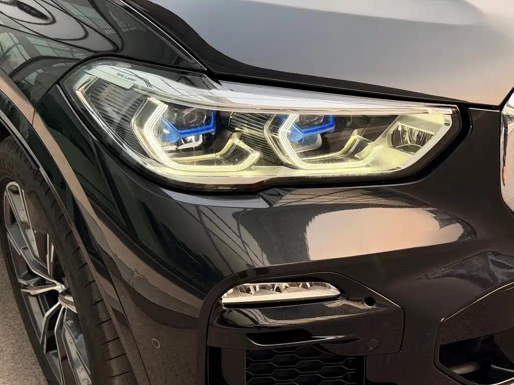 BMW X5 (Import) — фото 7