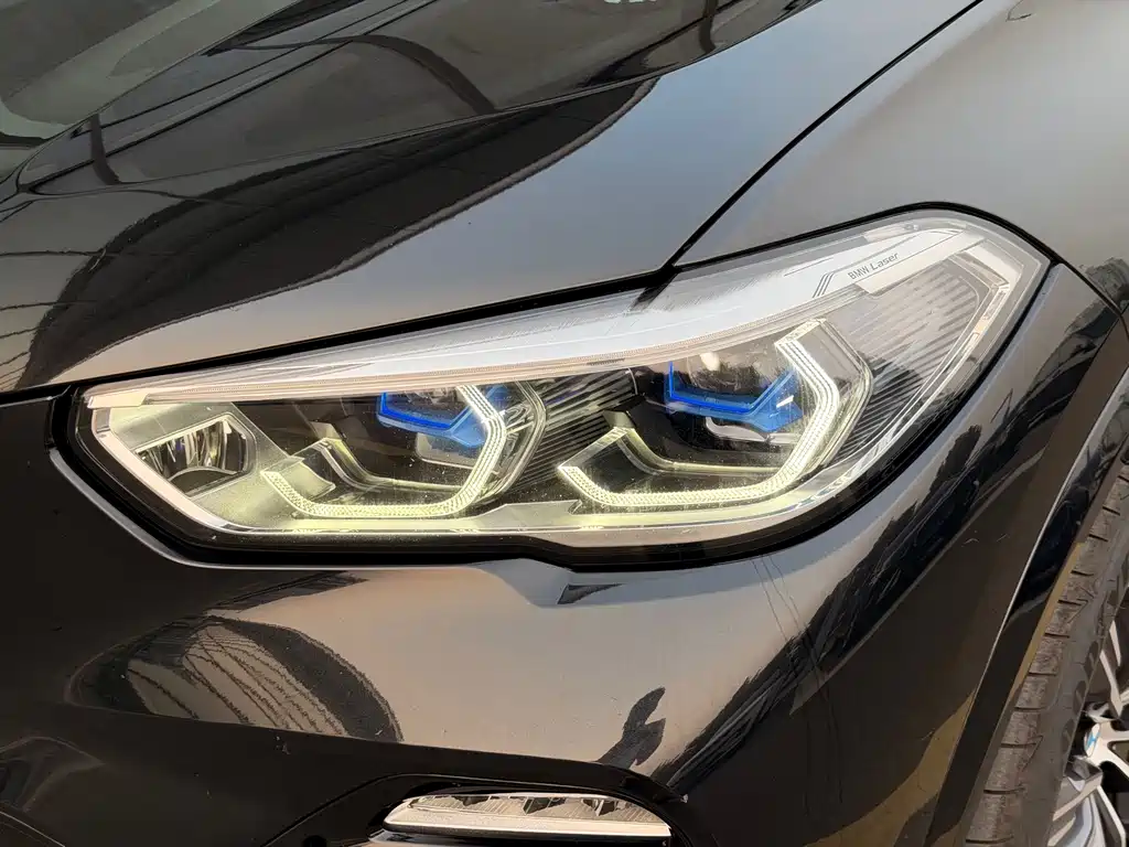 BMW X5 (Import) — фото 8