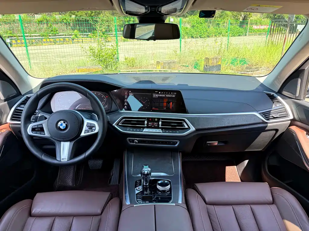 BMW X5 (Import) — фото 10