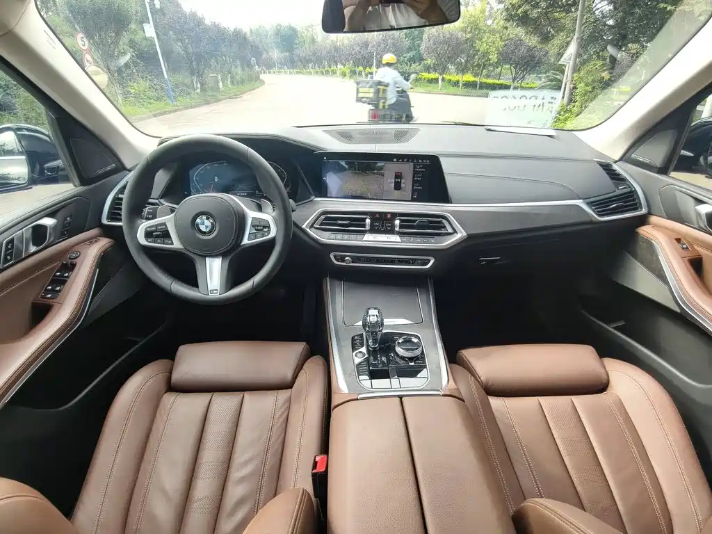 BMW X5 (Import) — фото 7