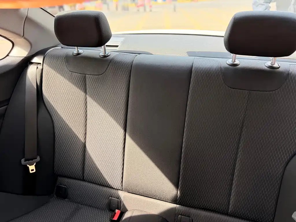 BMW 2 Series (Import) — фото 14