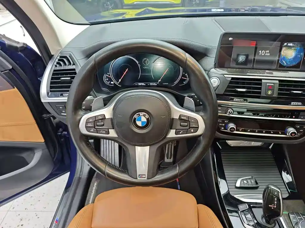 BMW X3 — фото 10