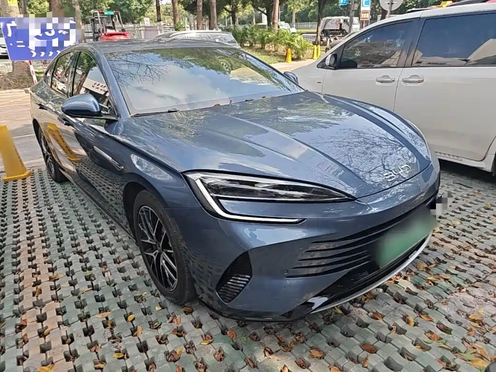 BYD Seal 07 DM-i — фото 3