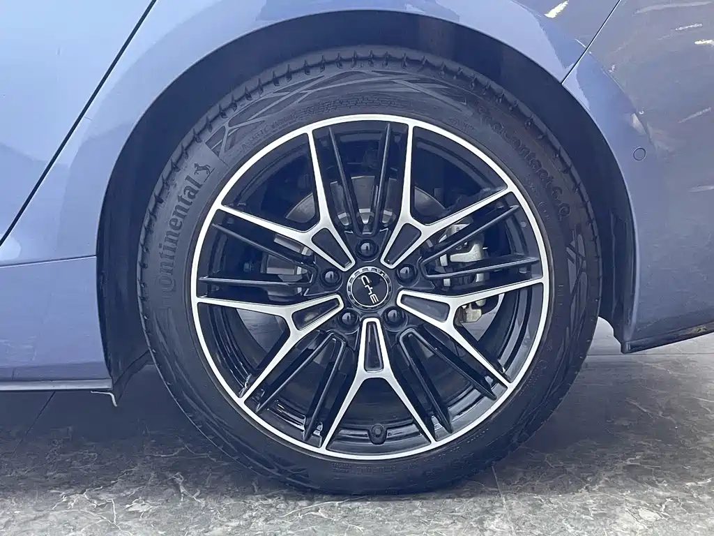 BYD Seal — фото 8