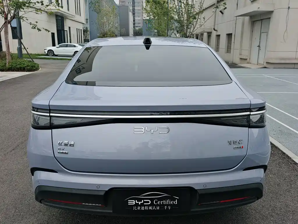 BYD Seal 07 EV — фото 11