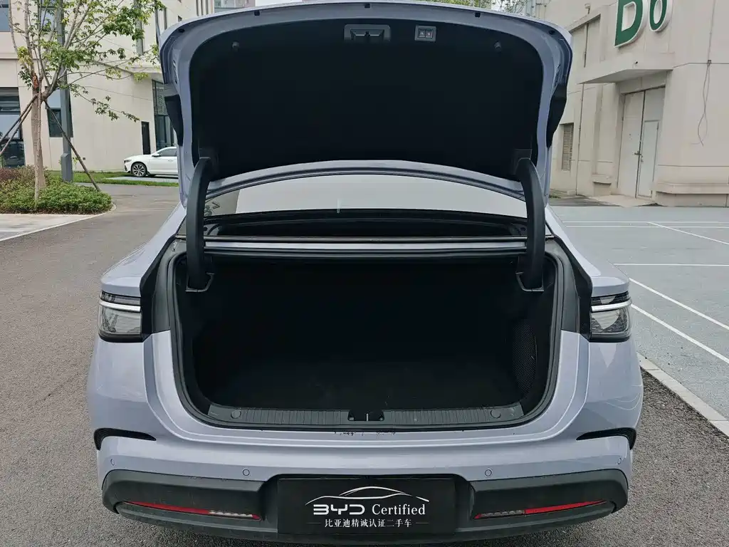 BYD Seal 07 EV — фото 12
