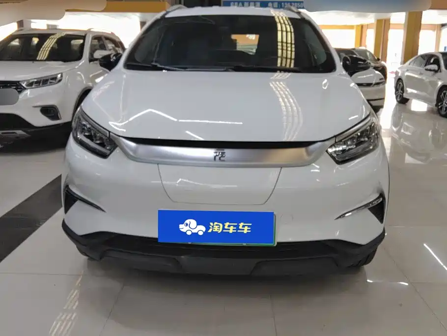 BYD Yuan Pro — фото 2