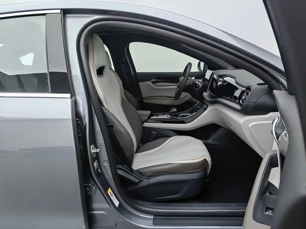 BYD Qin PLUS — фото 23