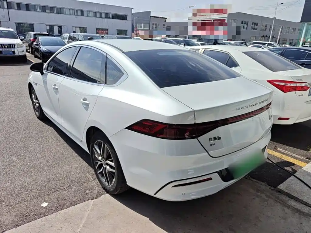 BYD Qin PLUS — фото 4