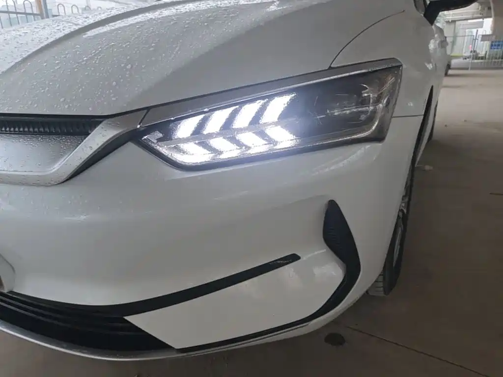 BYD Qin PLUS — фото 23