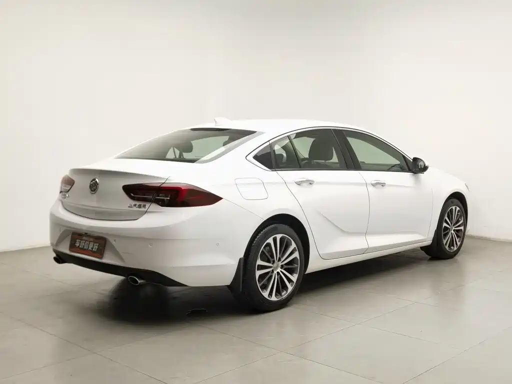 Buick Regal — фото 2