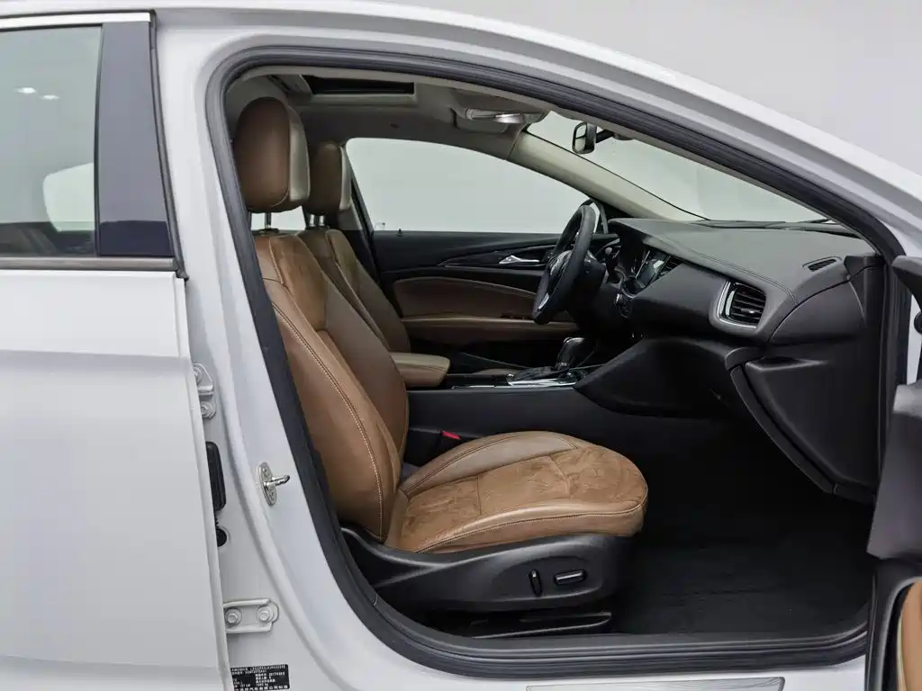Buick Regal — фото 23