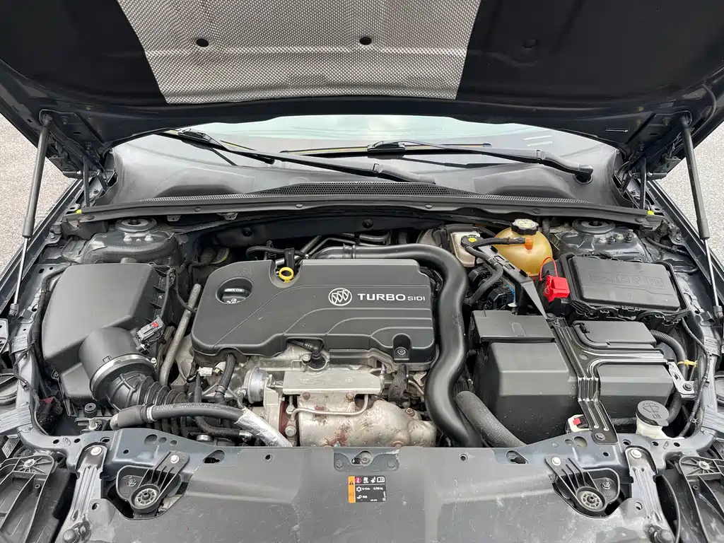 Buick Regal — фото 15