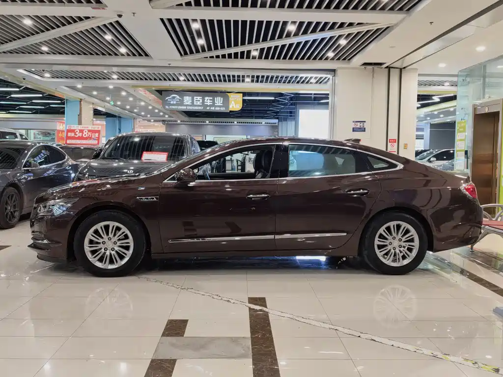 Buick LaCrosse — фото 3