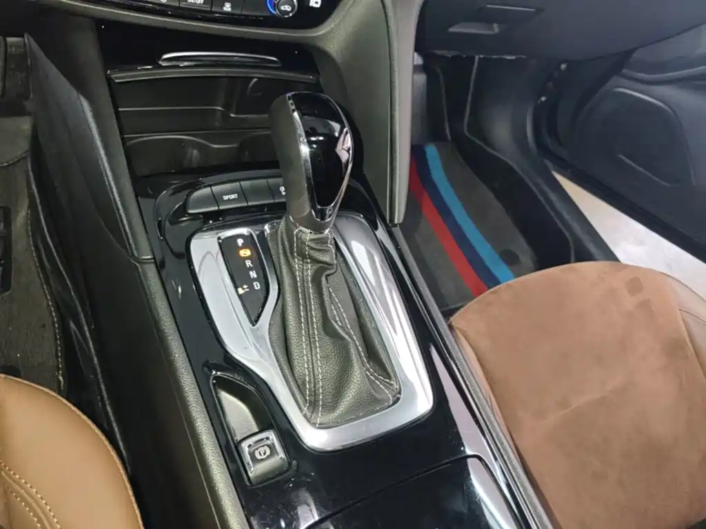 Buick Regal — фото 13