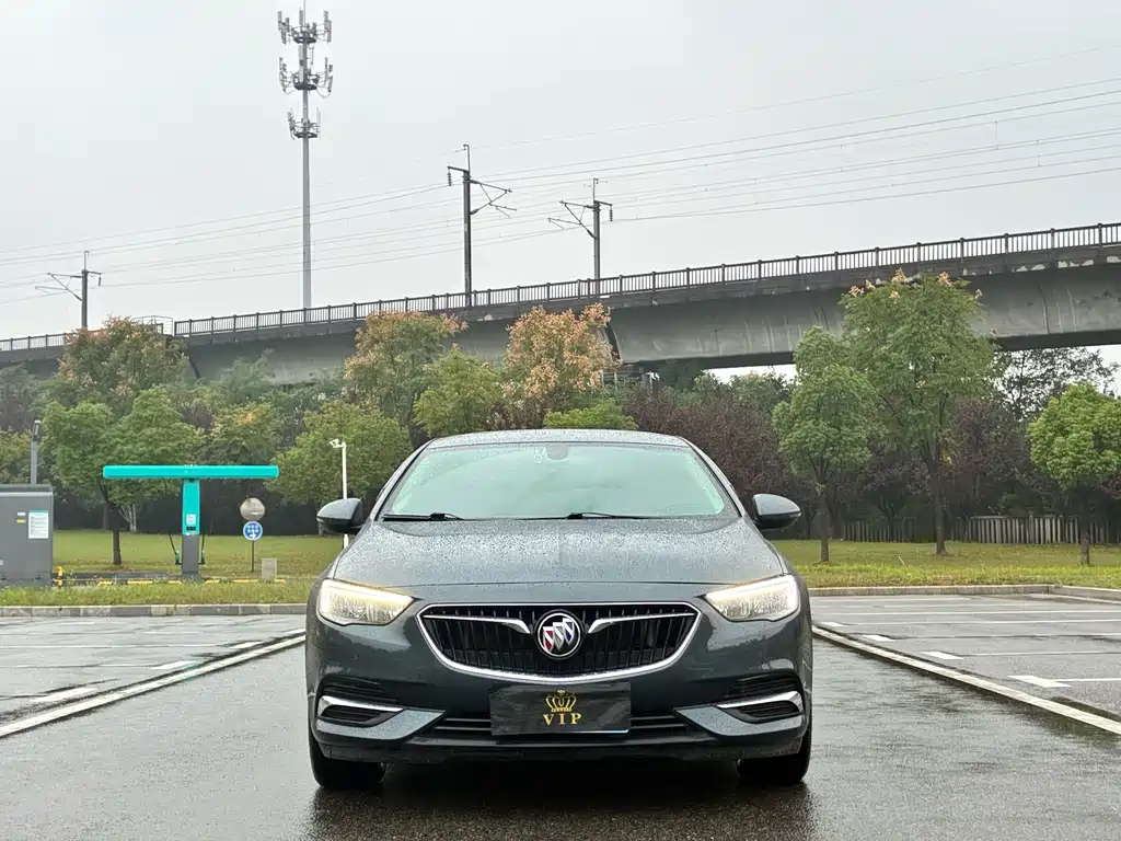 Buick Regal — фото 2