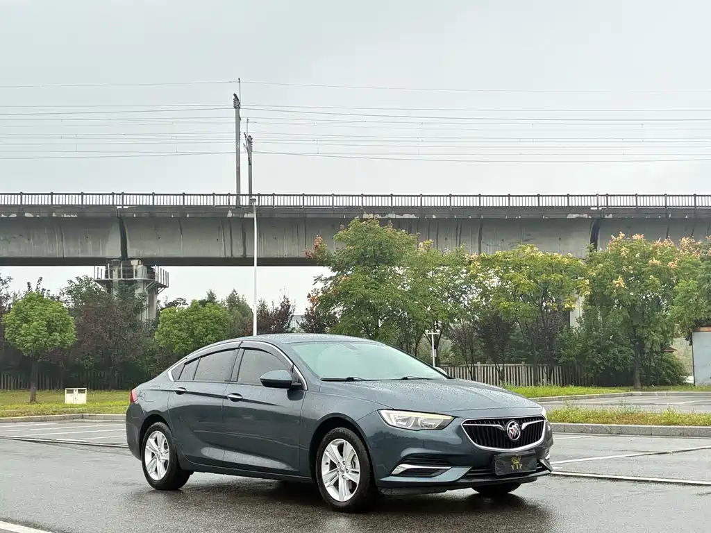 Buick Regal — фото 3