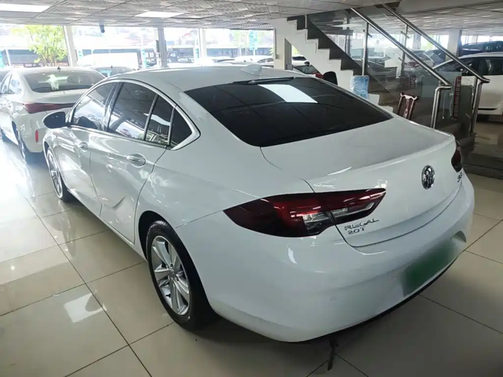 Buick Regal — фото 4